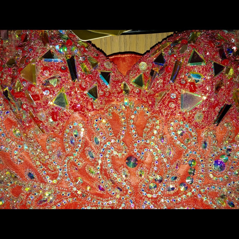 💕Coral Homecoming Dress💕 - Picture 3 of 4